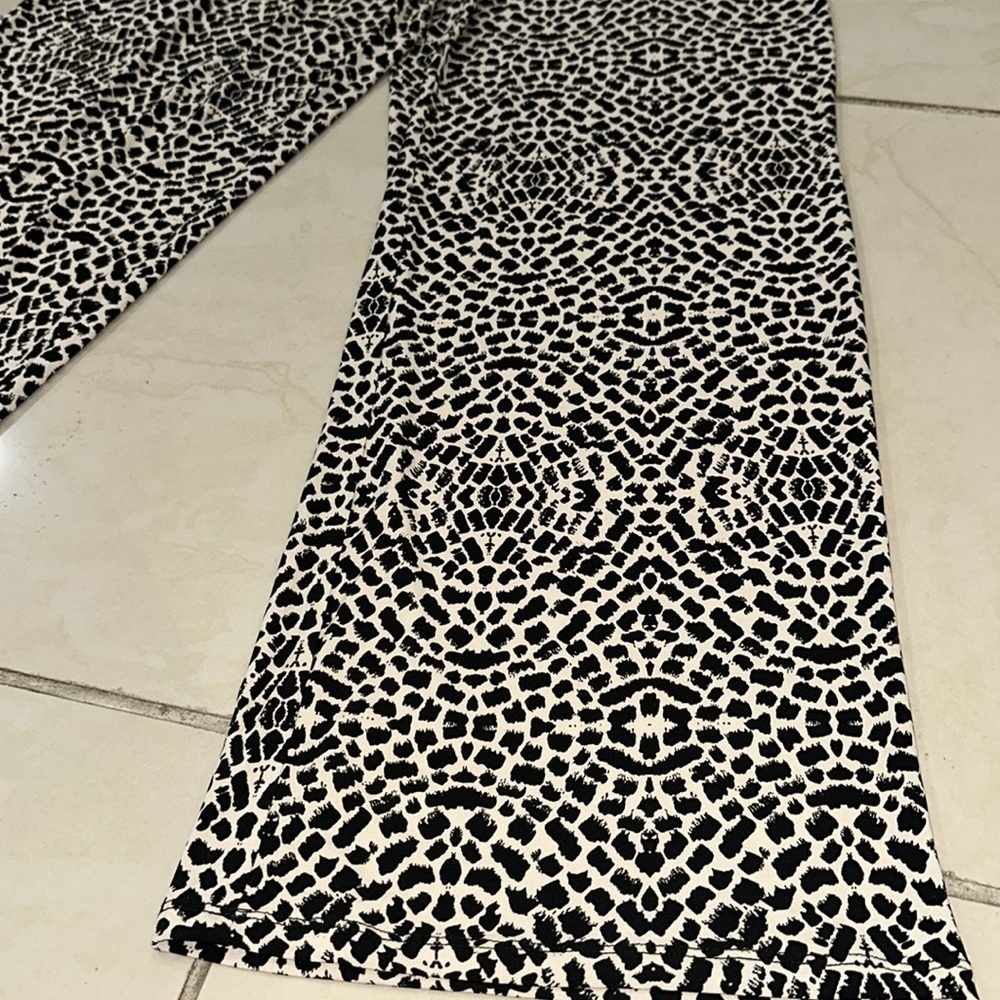 Carmen Marc Valve Wide leg pull‎ on pants Sz. L - Picture 3 of 4